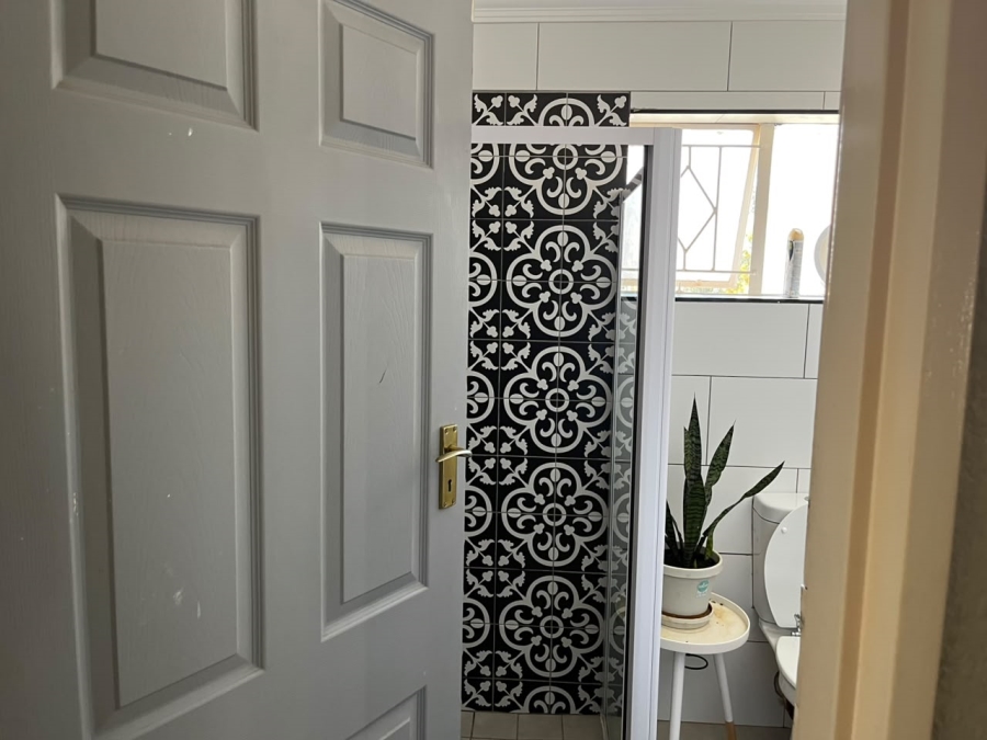3 Bedroom Property for Sale in Flamwood North West